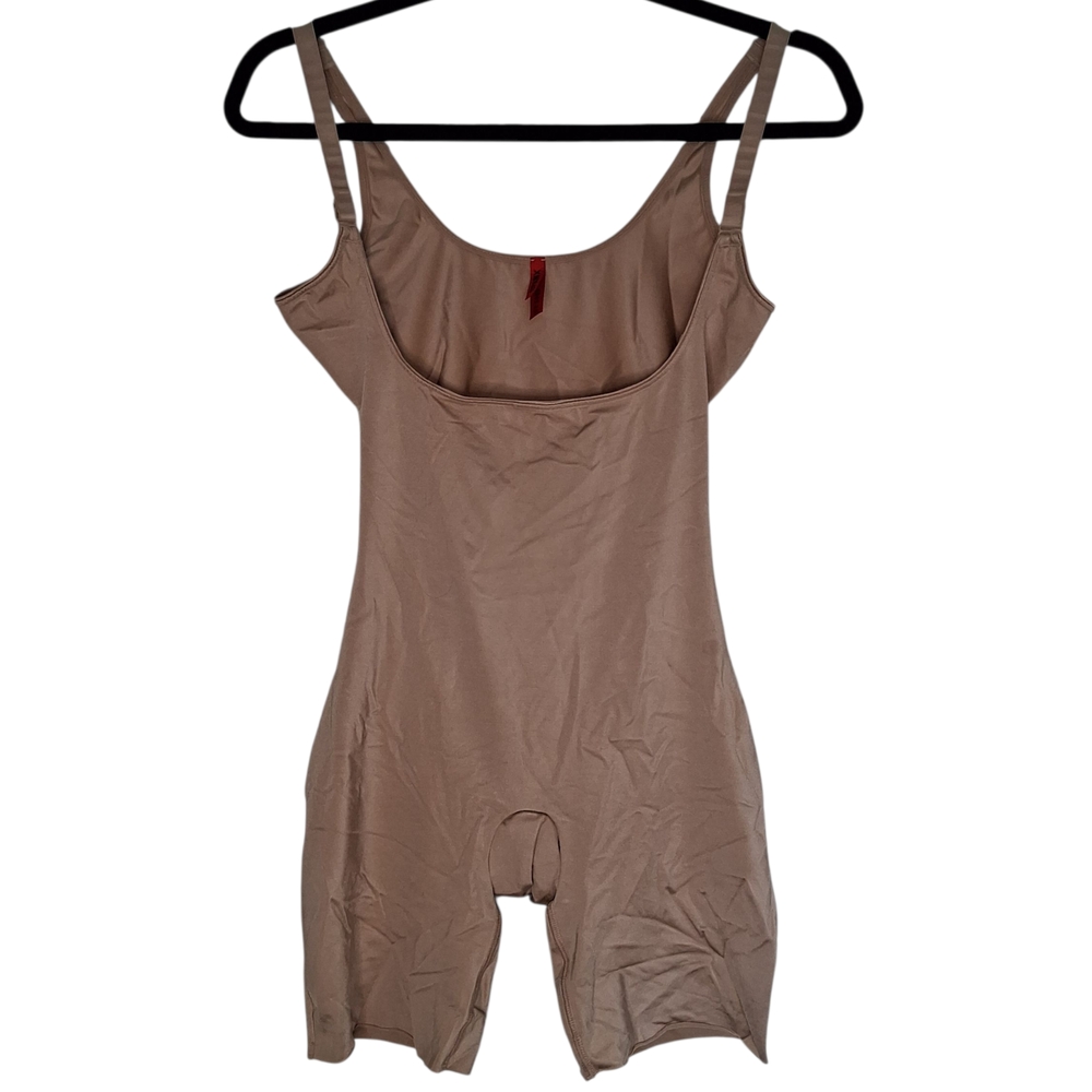 SPANX Nude Shapewear Open Bust Mid Thigh Bodysuit
